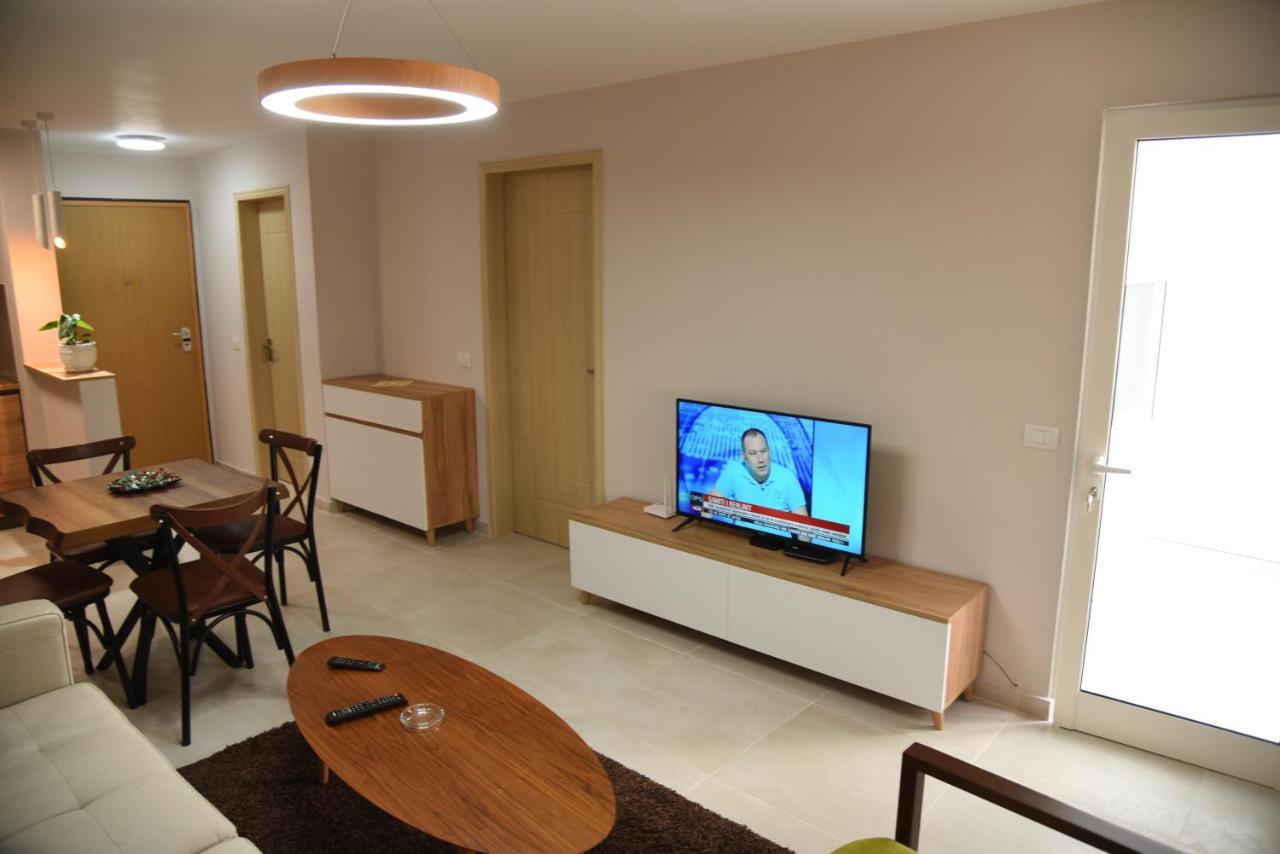 Alex's Appartement Durrës
